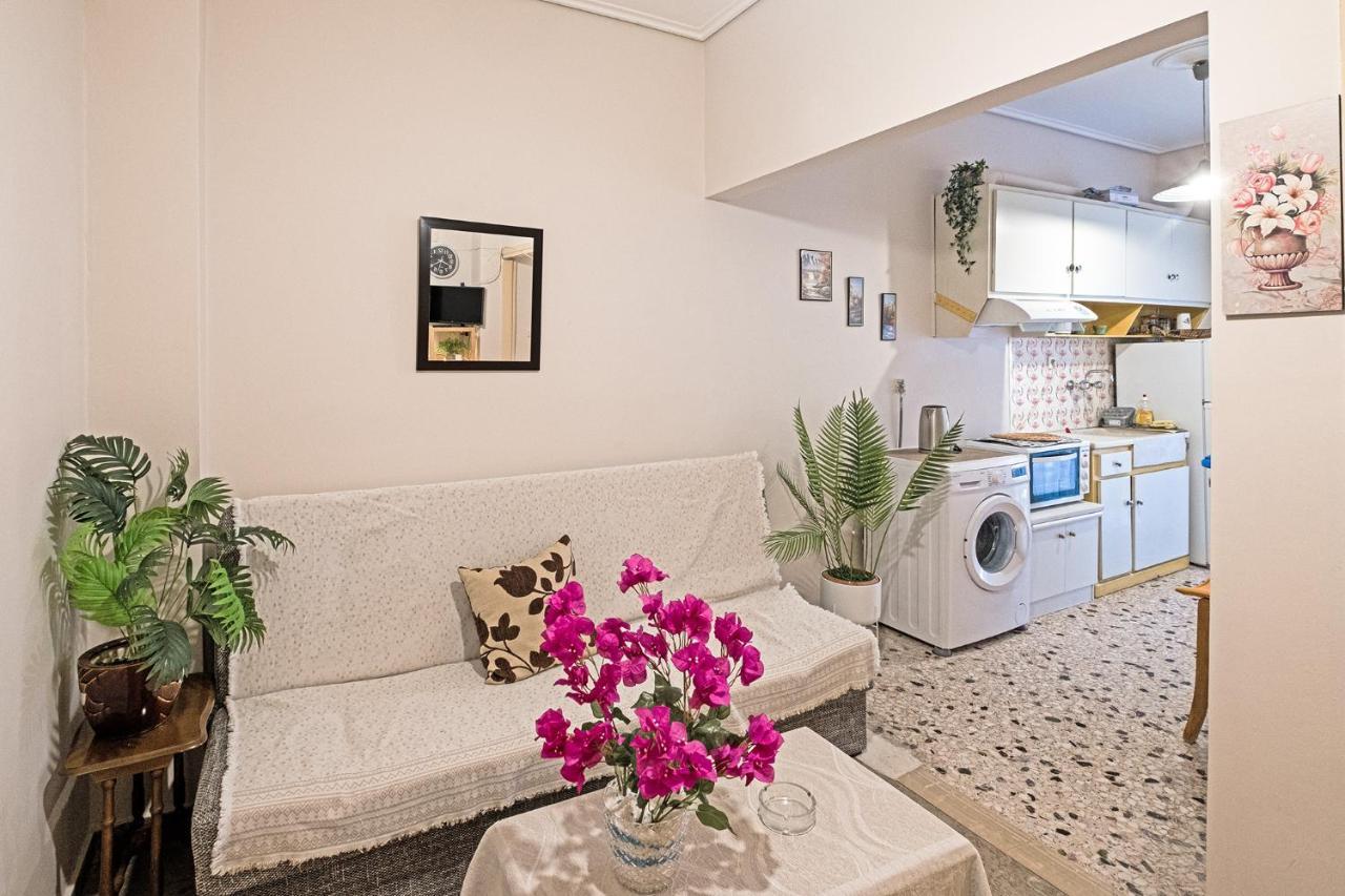 Serenity & Cozy Apartment Kalamata Exterior photo