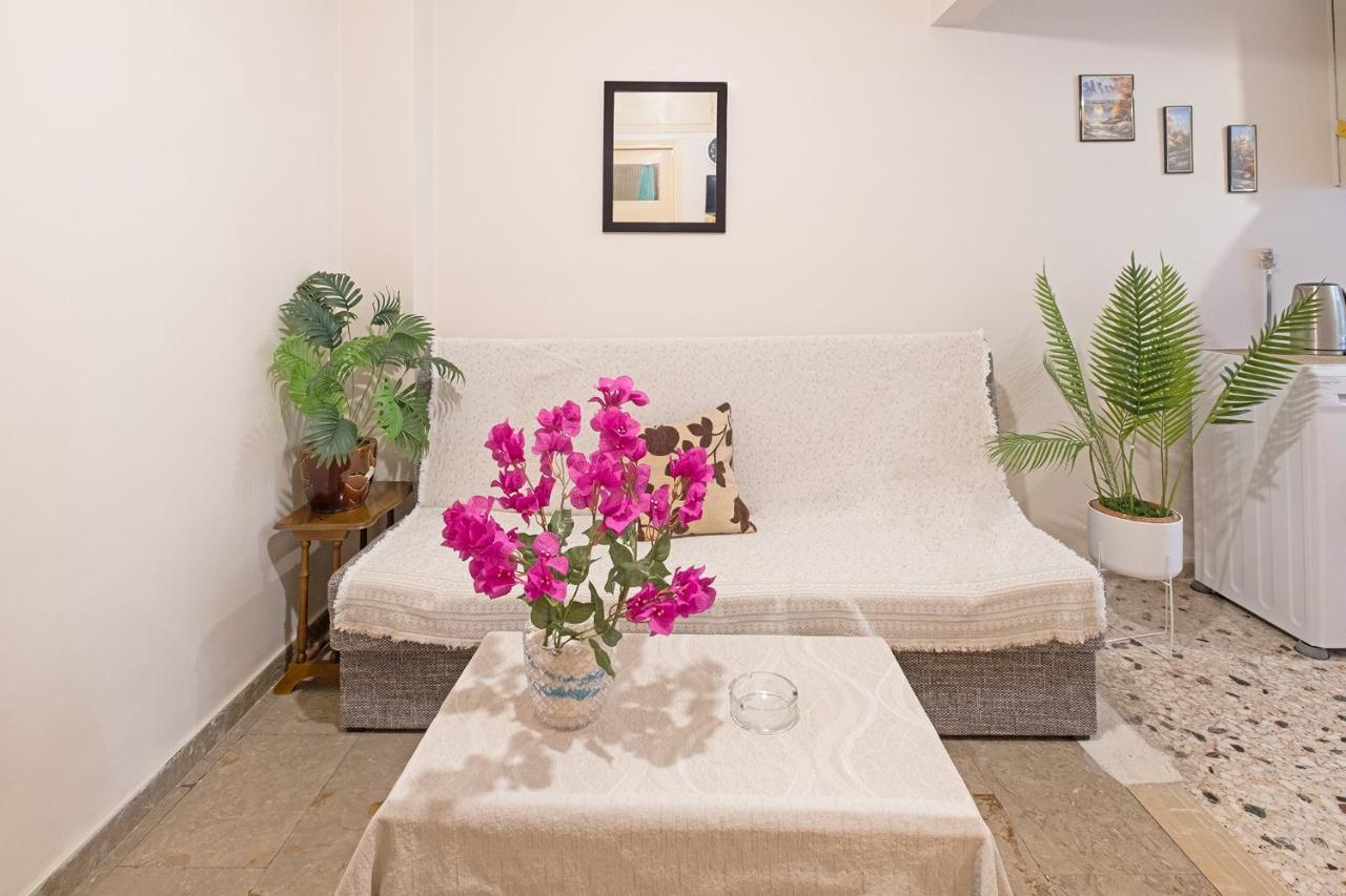 Serenity & Cozy Apartment Kalamata Exterior photo
